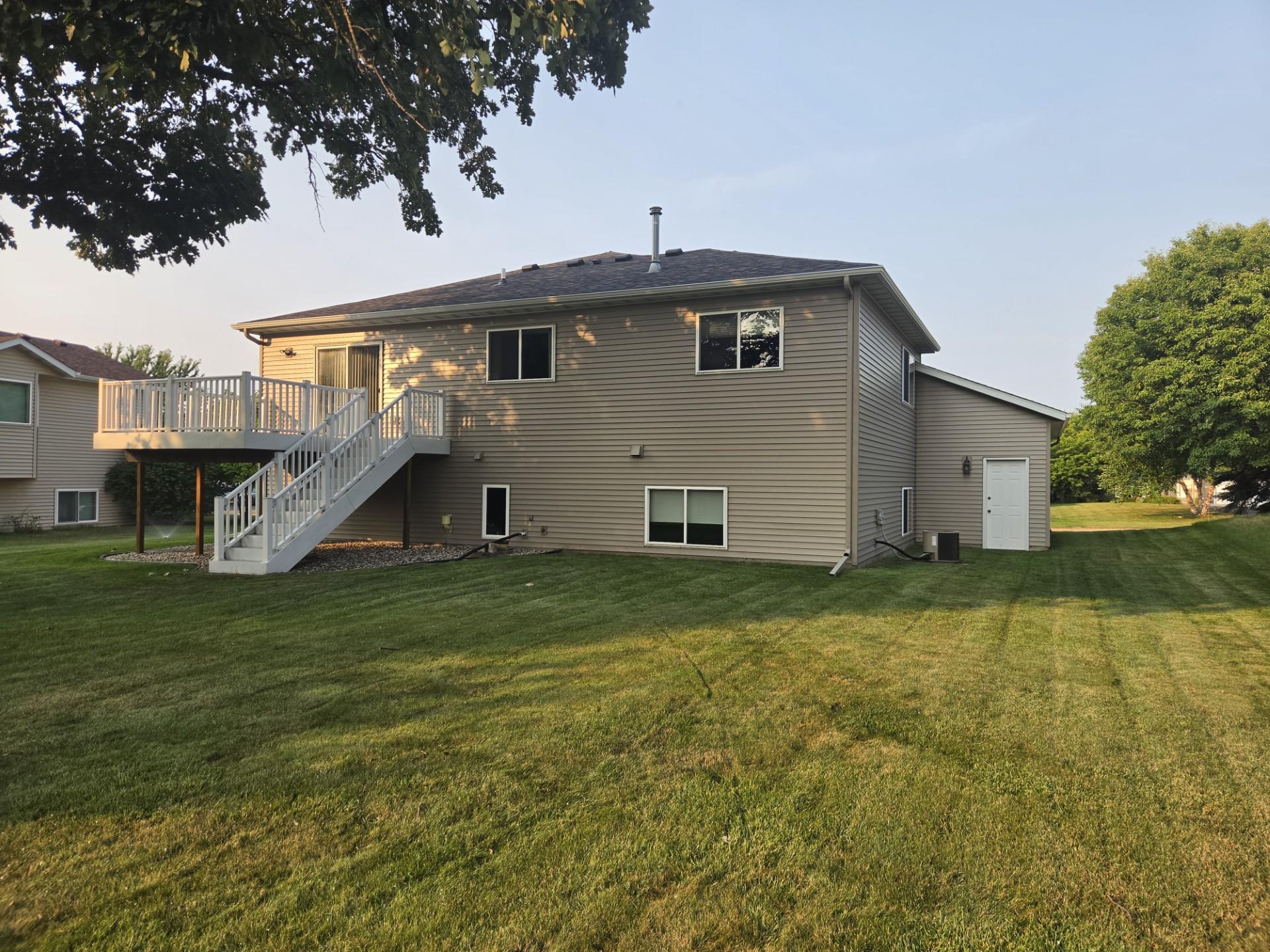 main property photo 29
