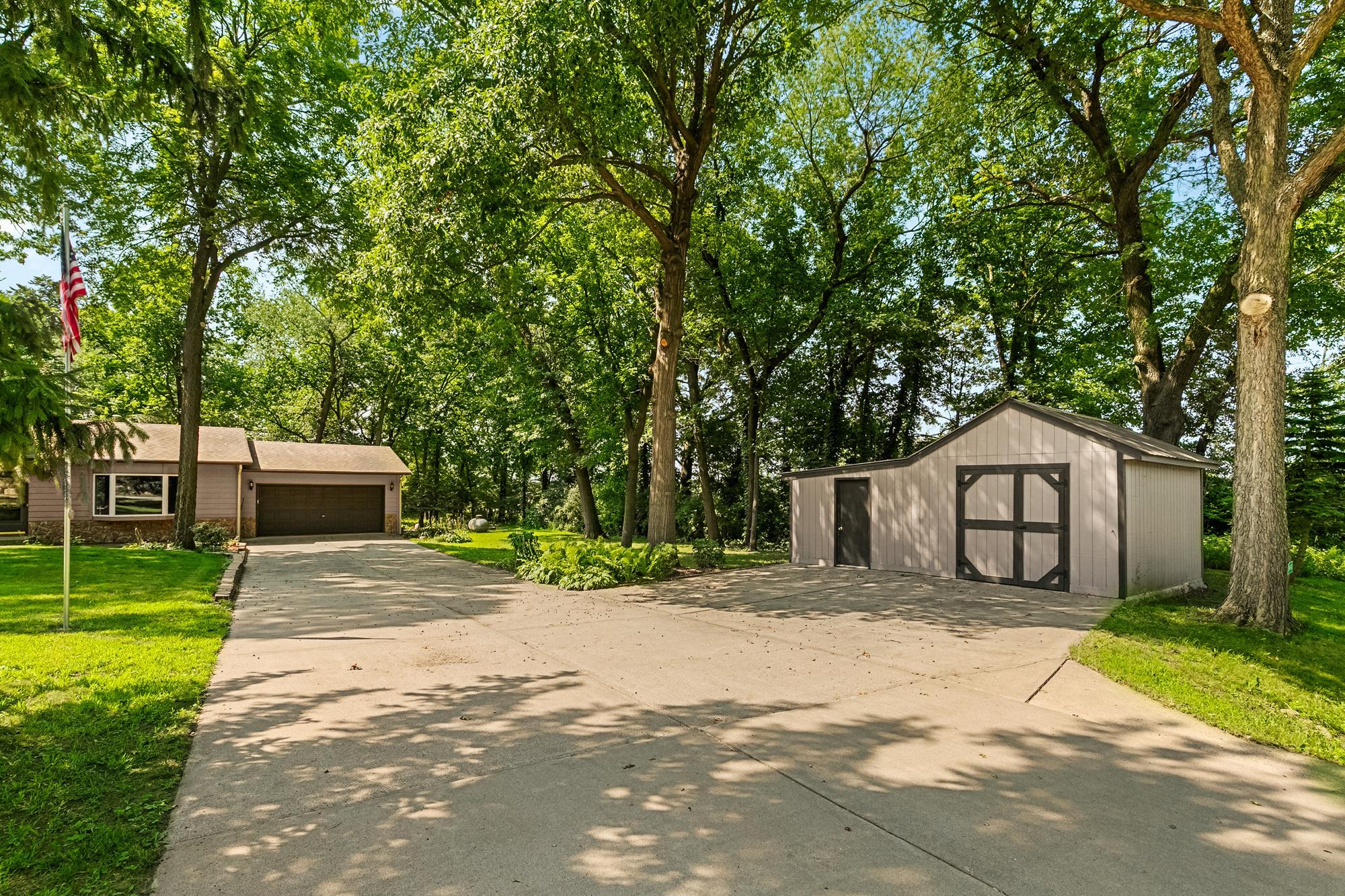main property photo 7