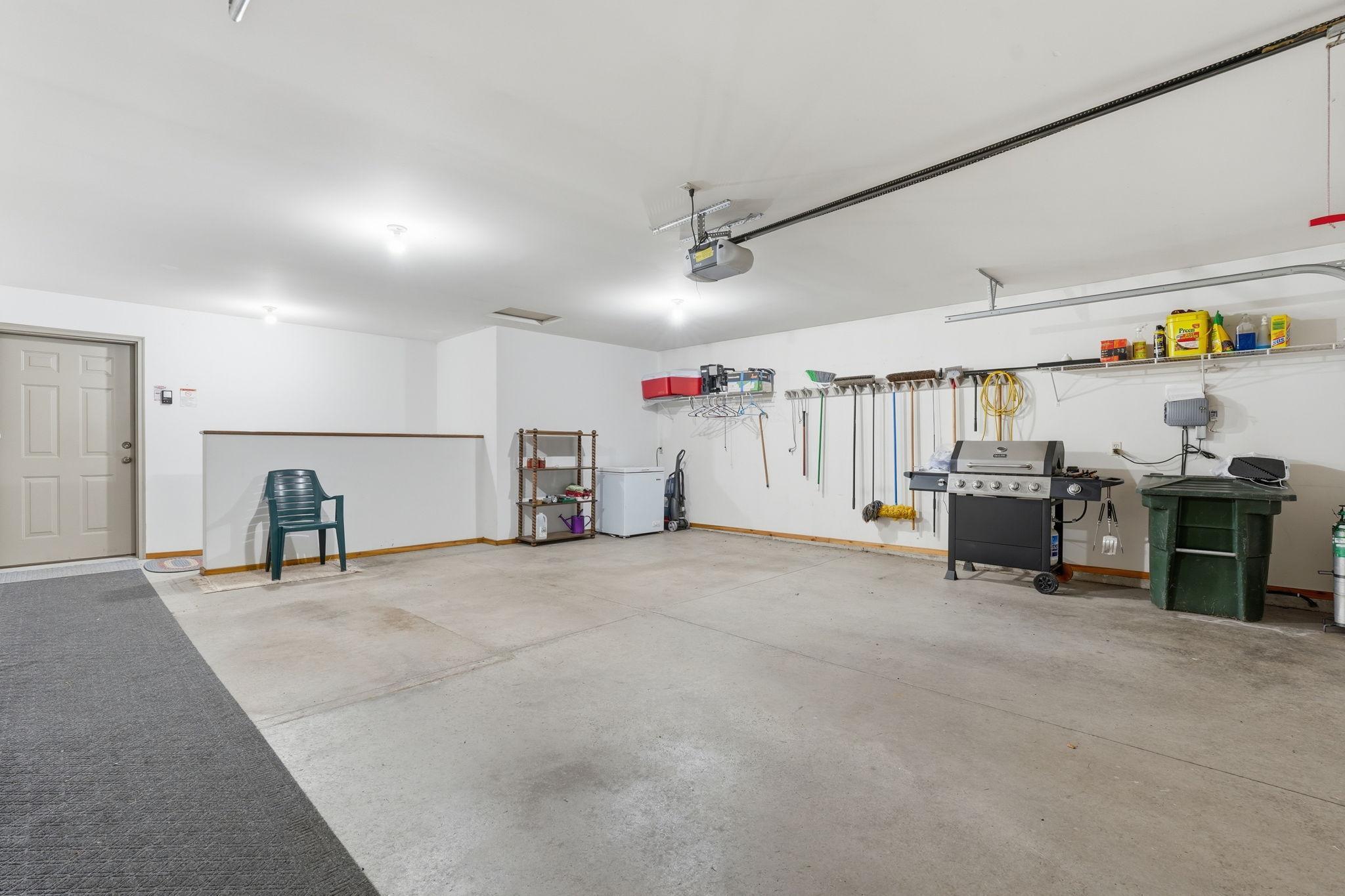 main property photo 54