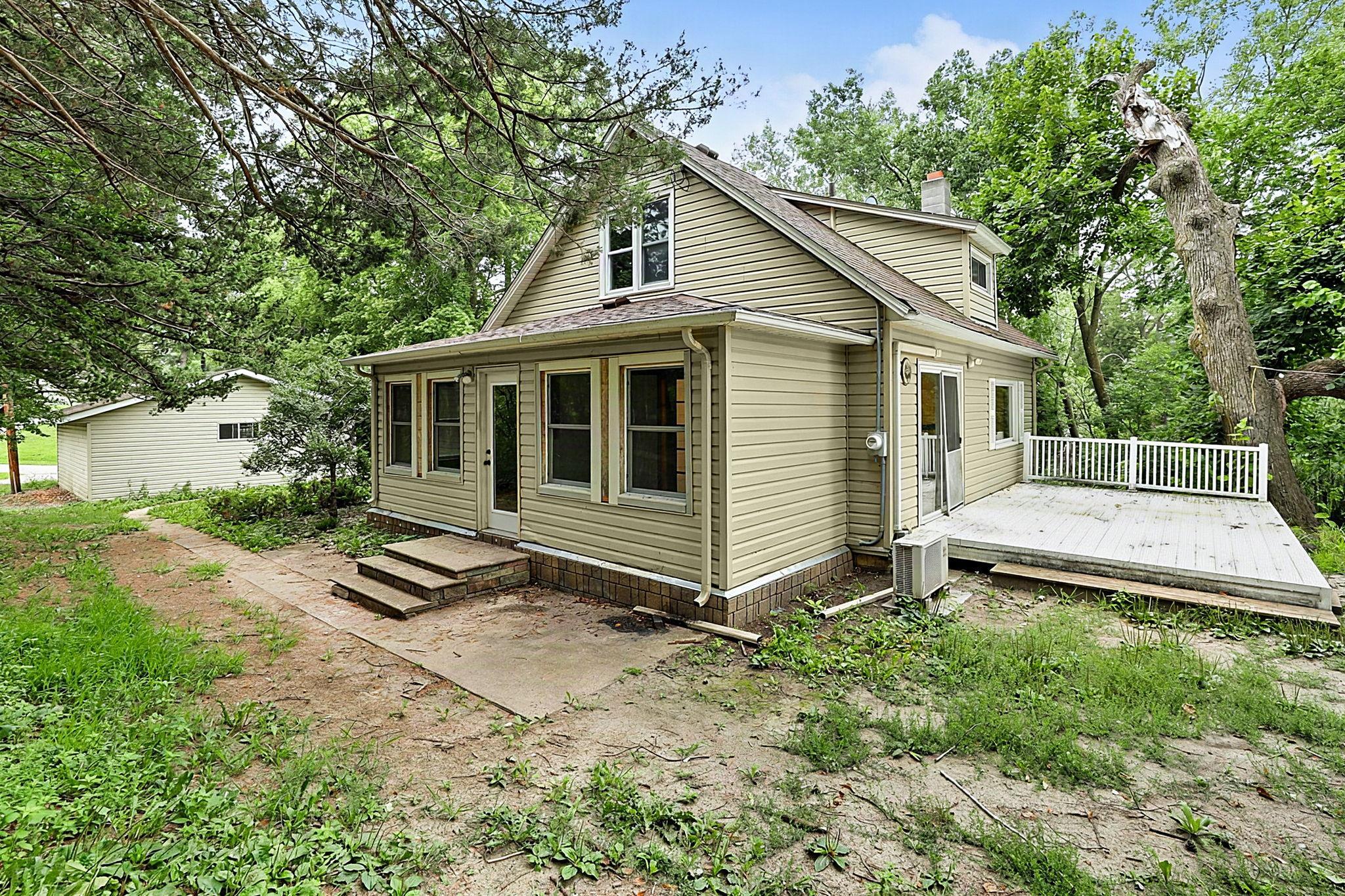 main property photo 25