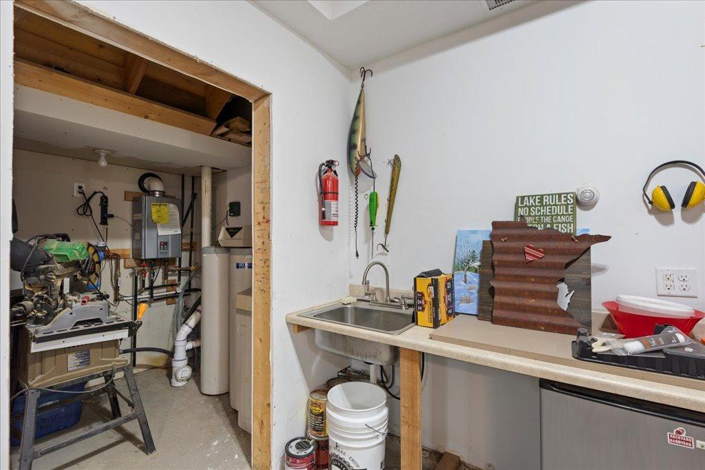 main property photo 58