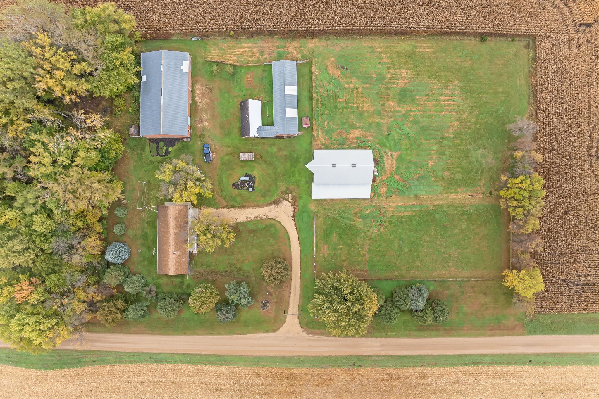 main property photo 25