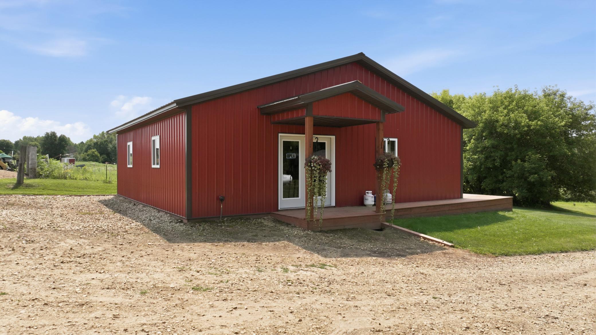 main property photo 39