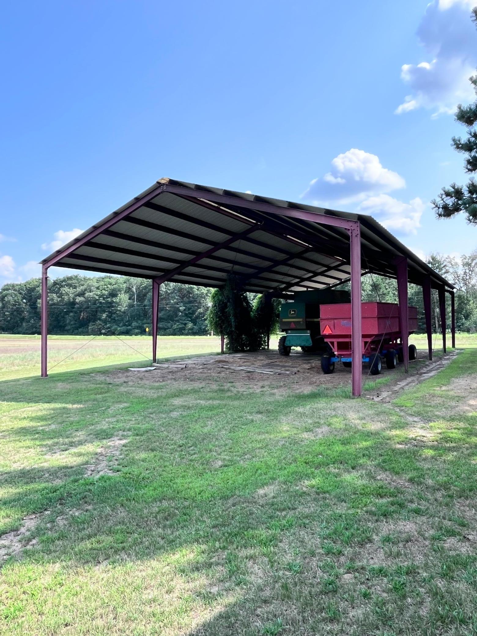 main property photo 11