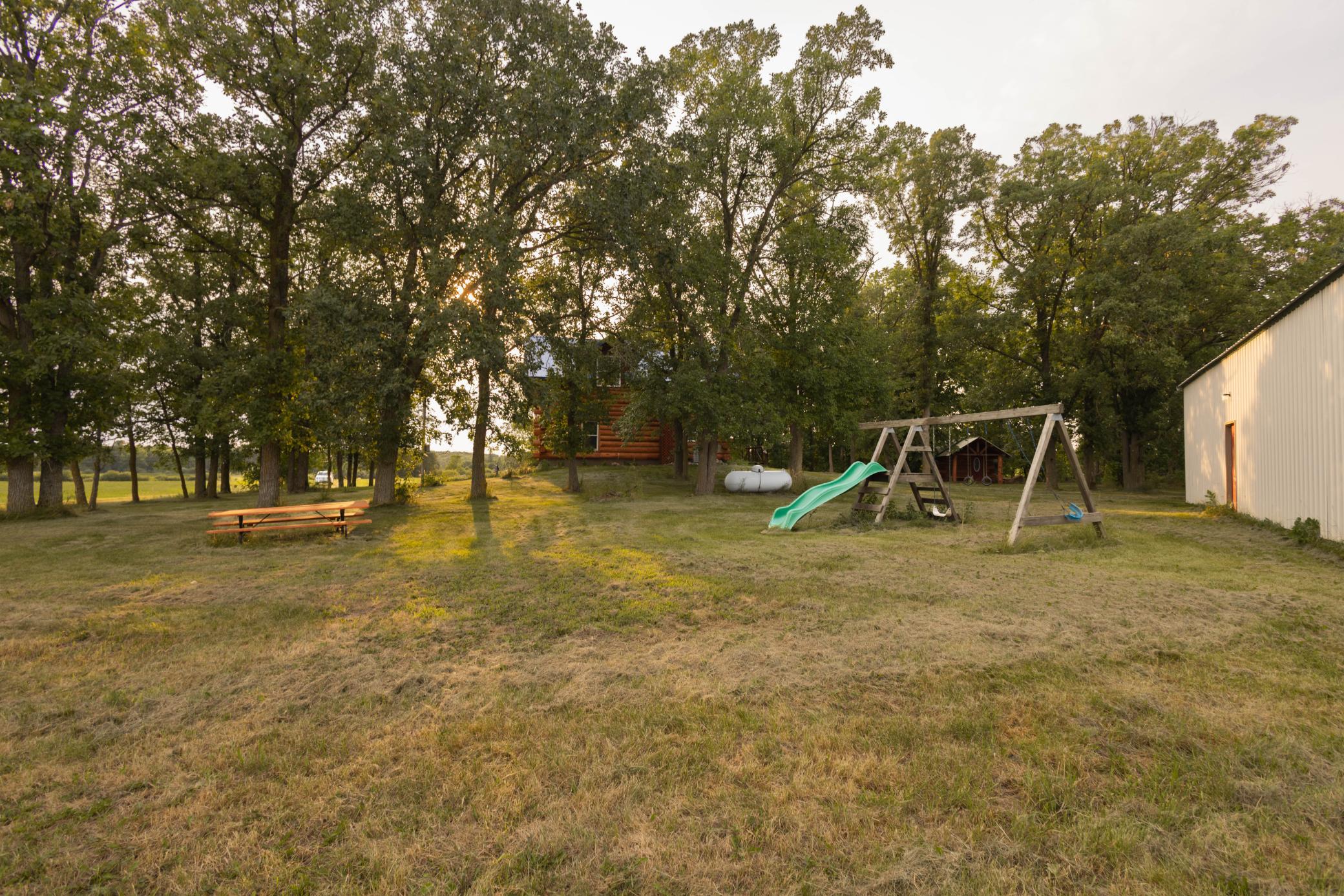 main property photo 50