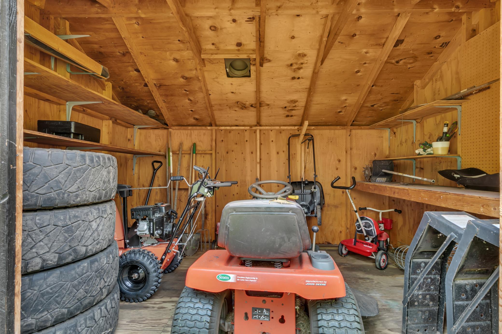 main property photo 48