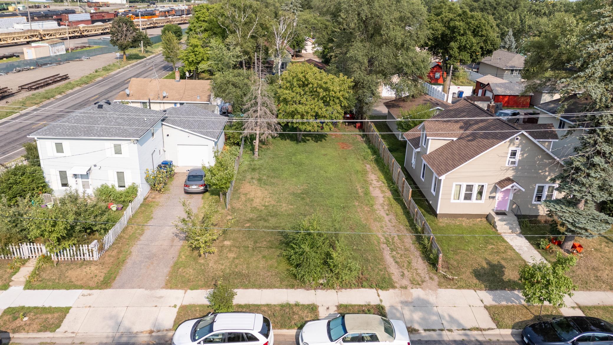 main property photo 2