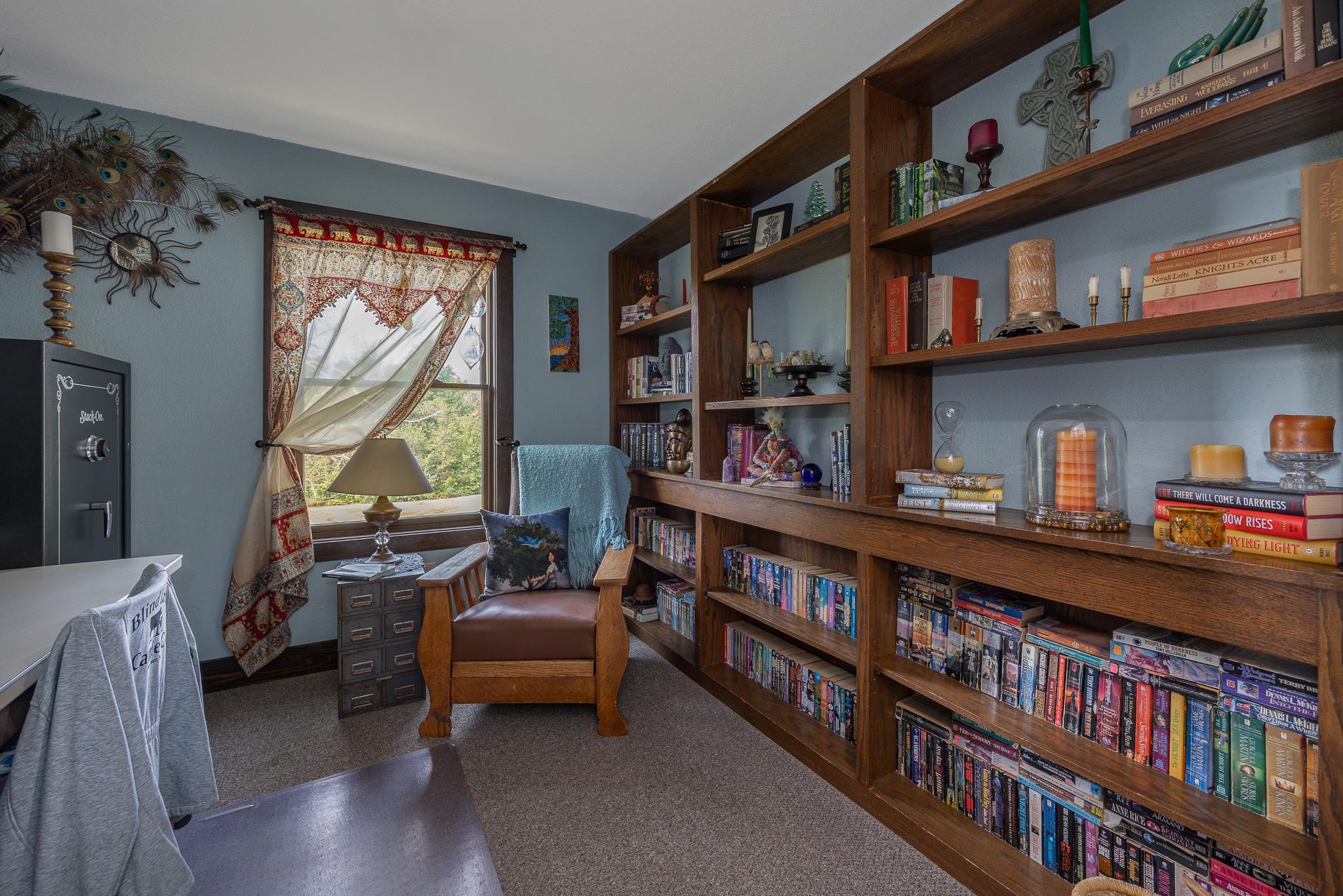 main property photo 18