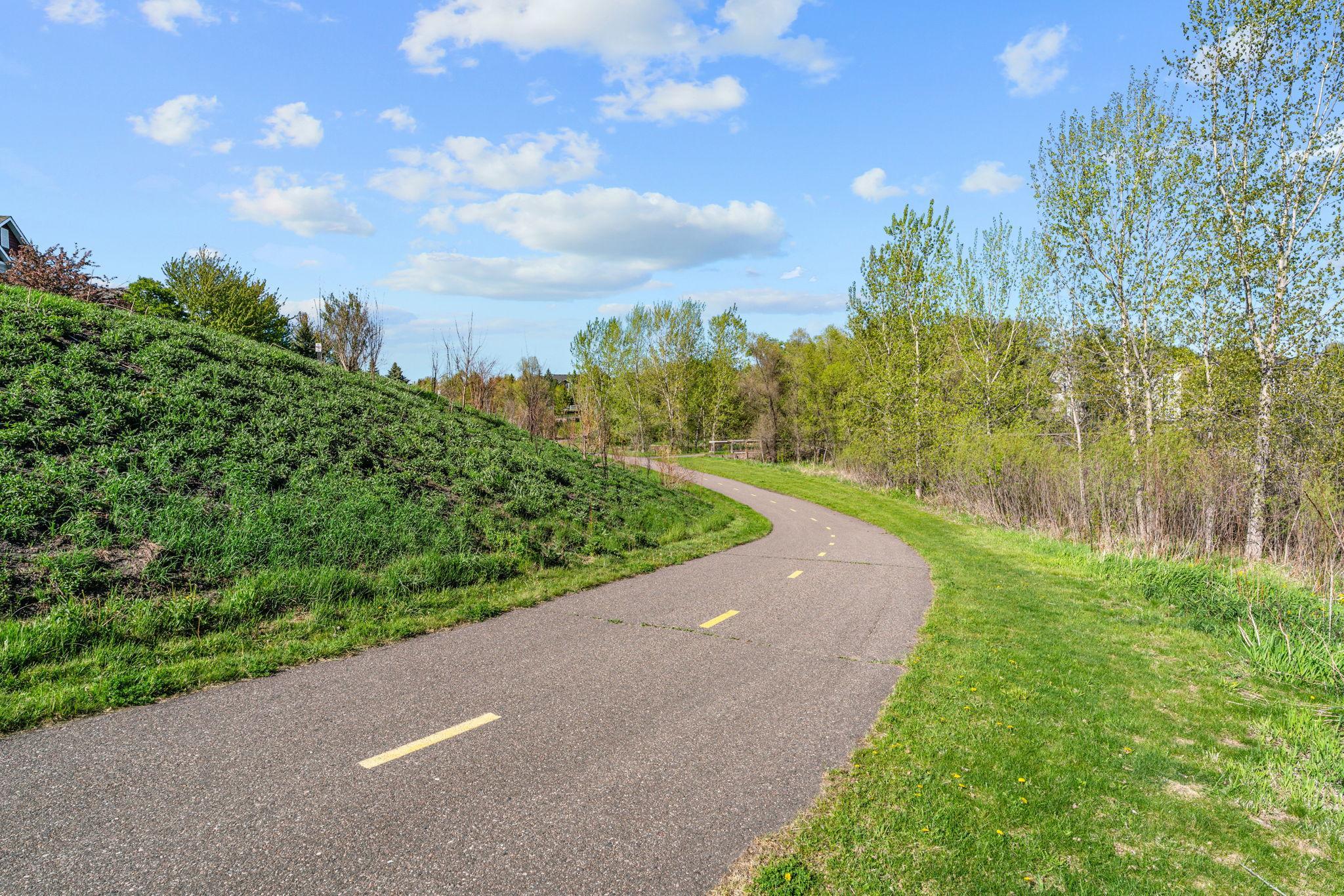 main property photo 34