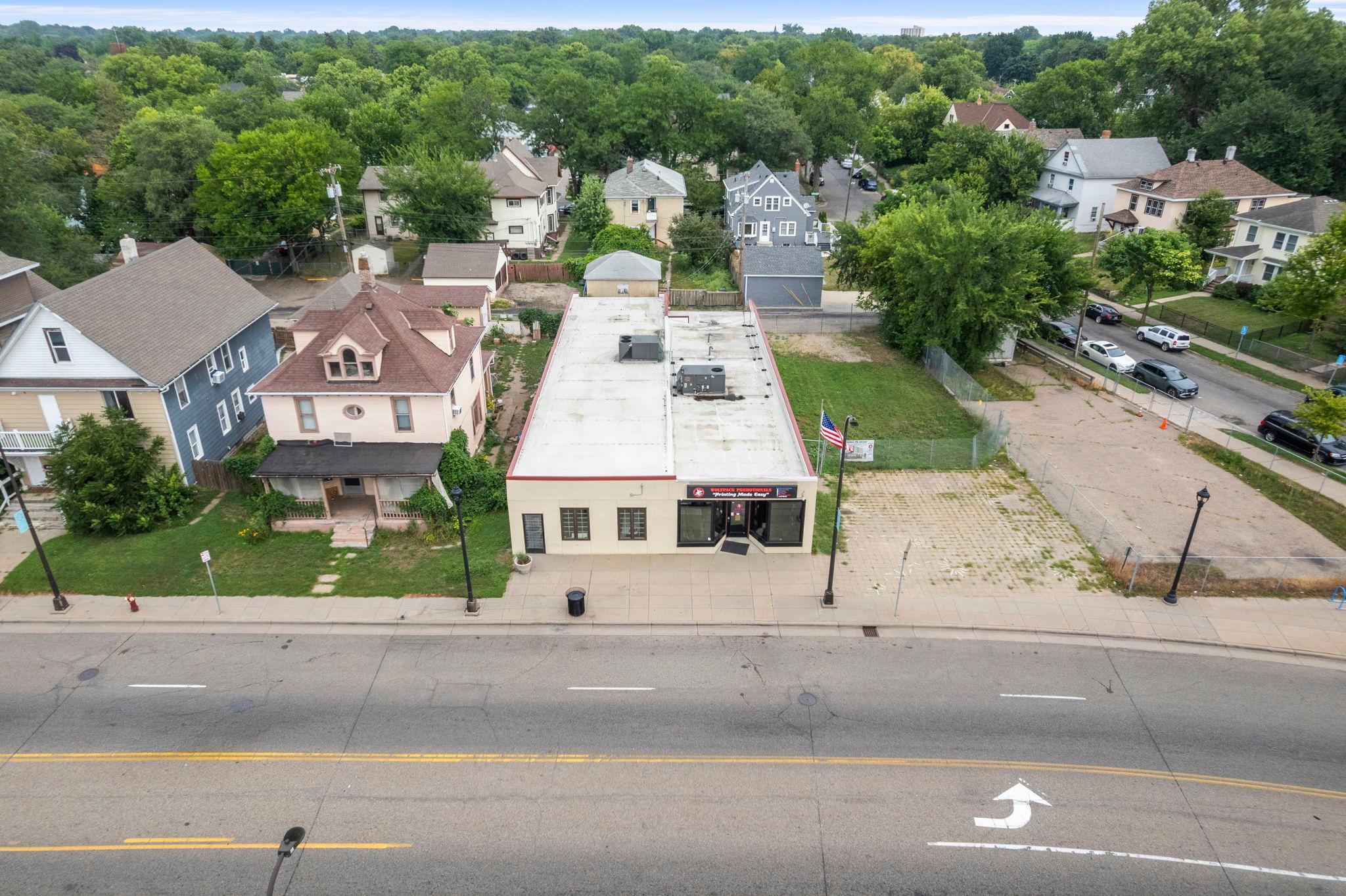 main property photo 7