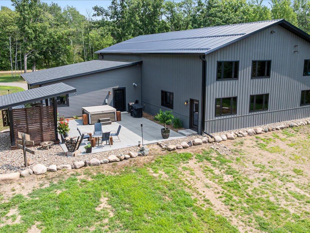 main property photo 39