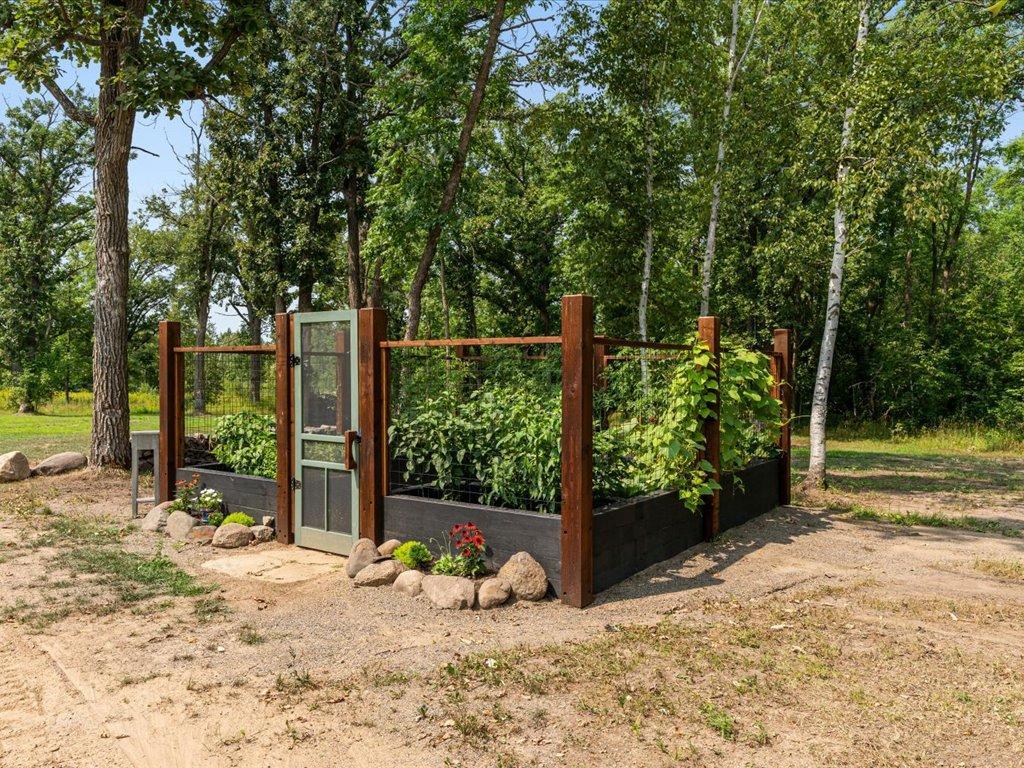 main property photo 48