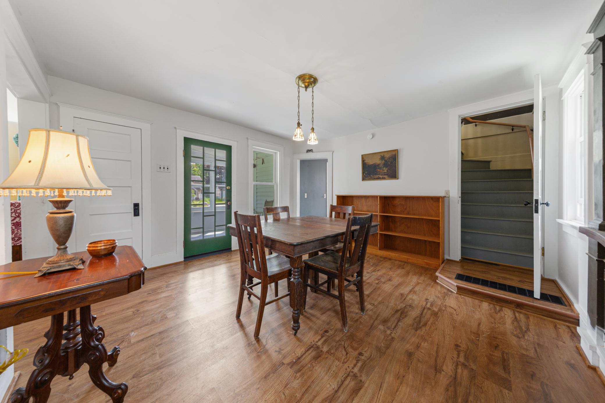 main property photo 13
