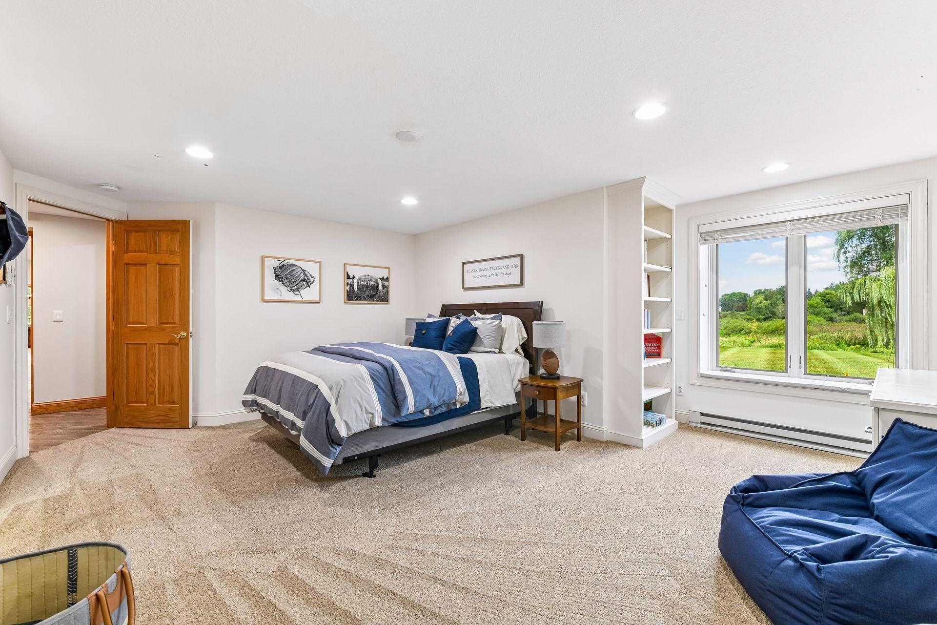 main property photo 60