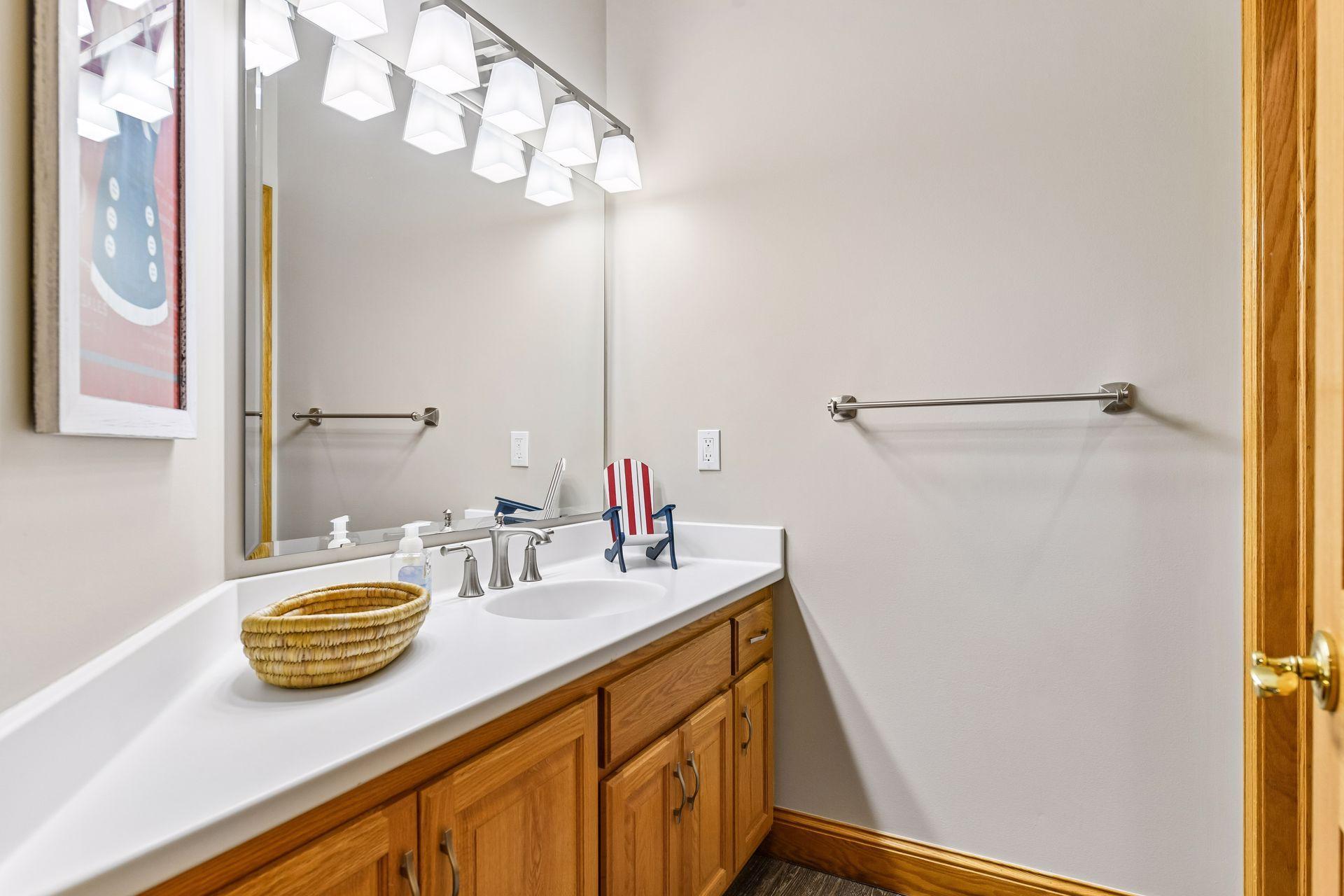 main property photo 64