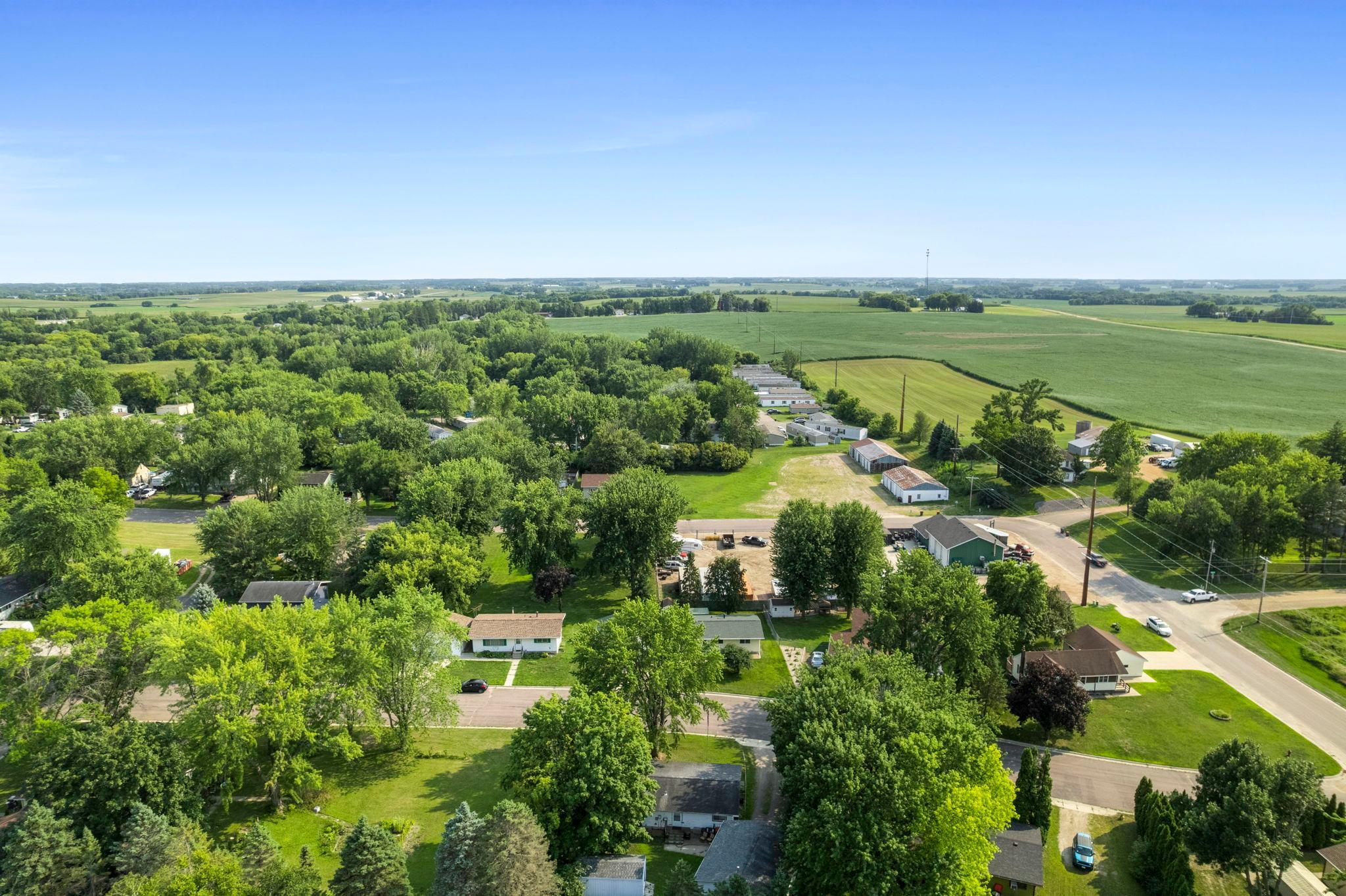 main property photo 36