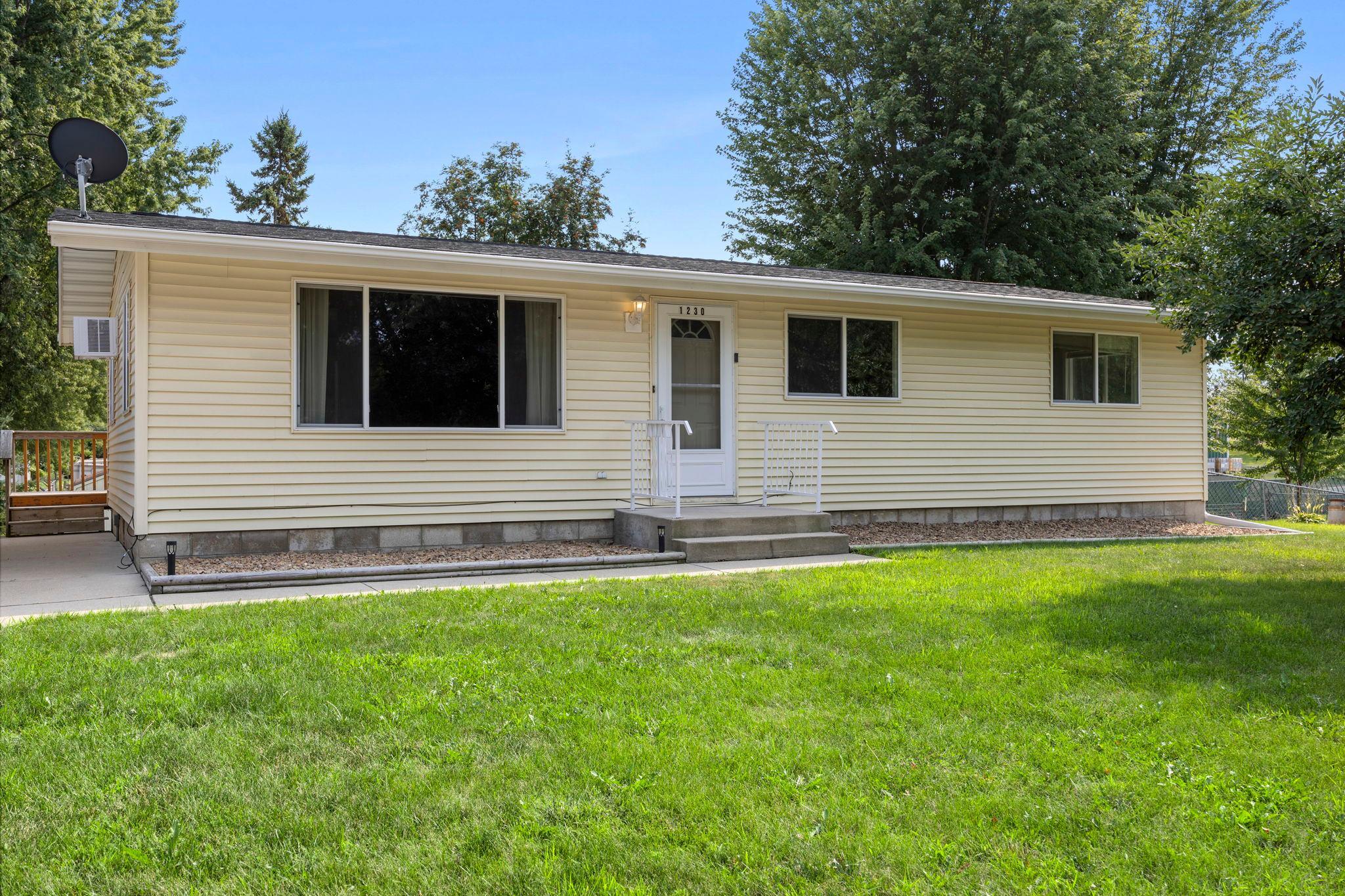 main property photo 5