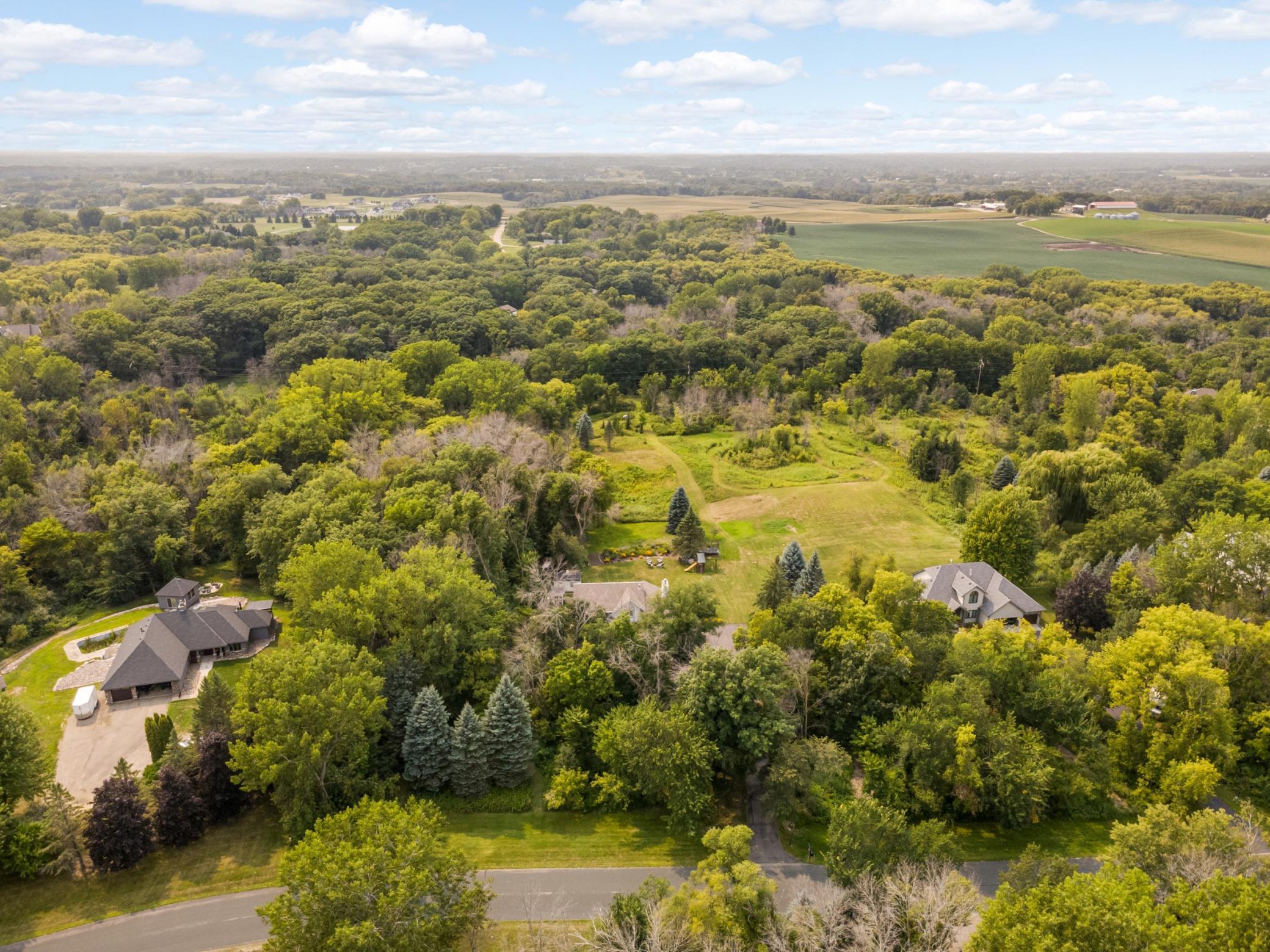 main property photo 6