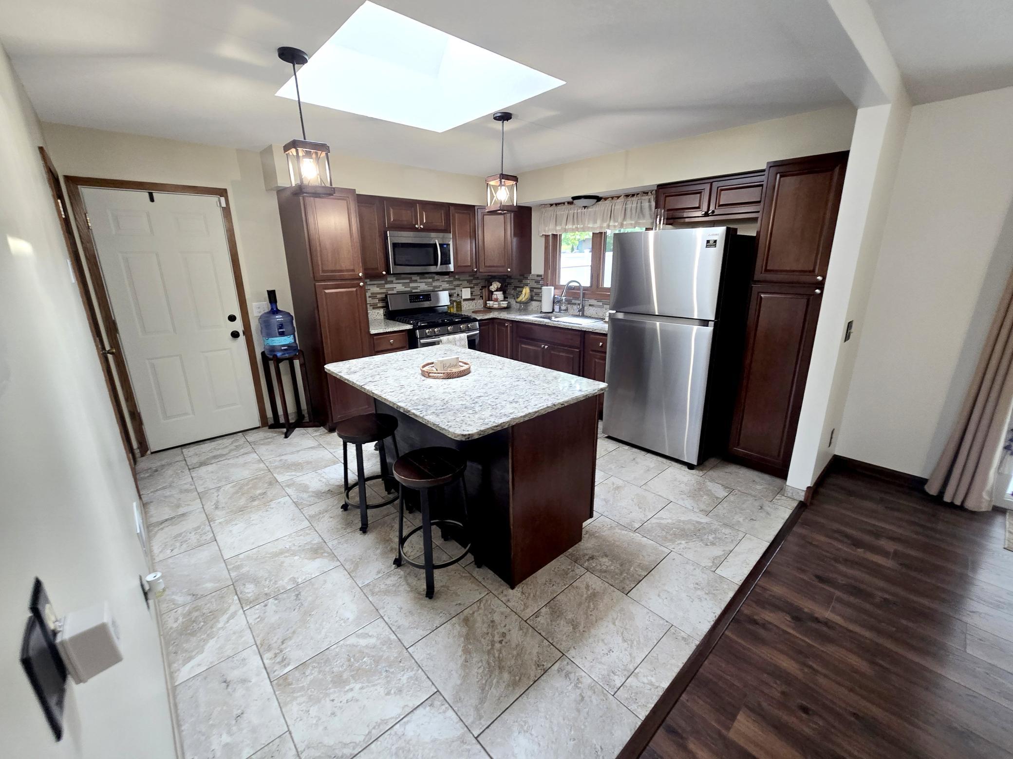 main property photo 76