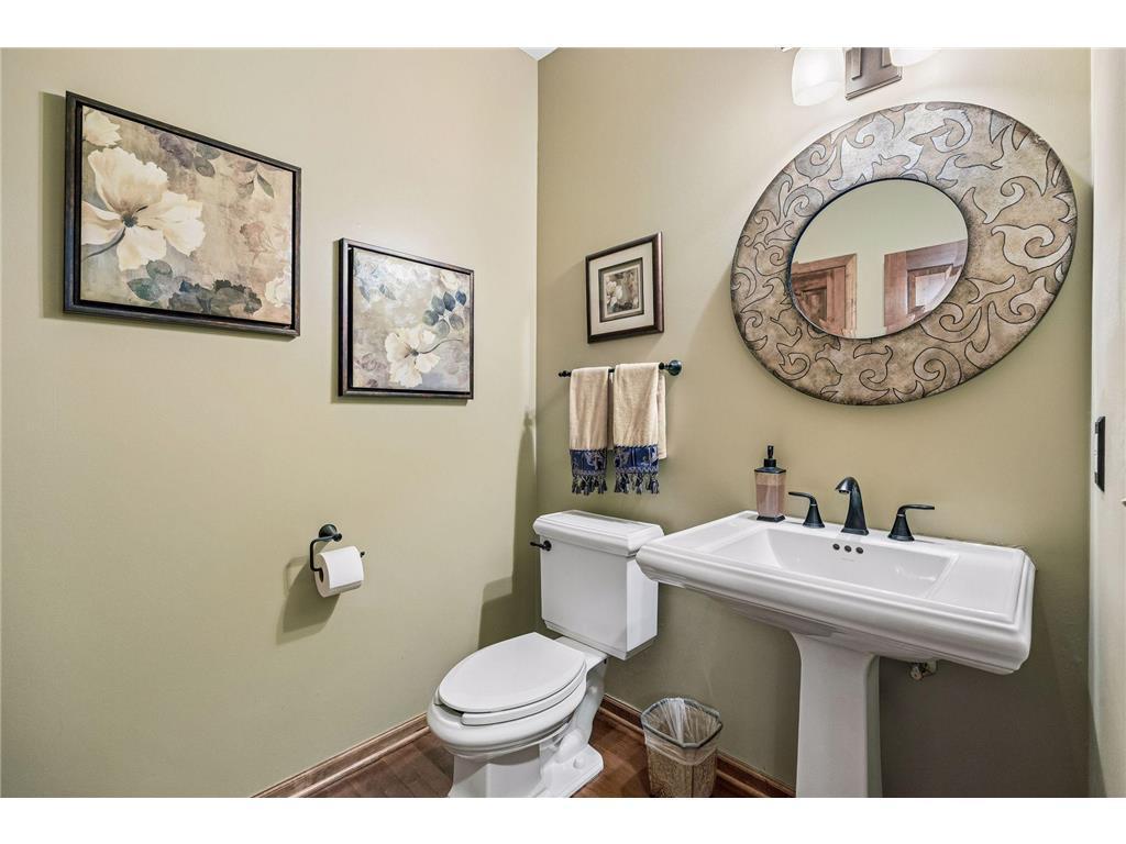 main property photo 15