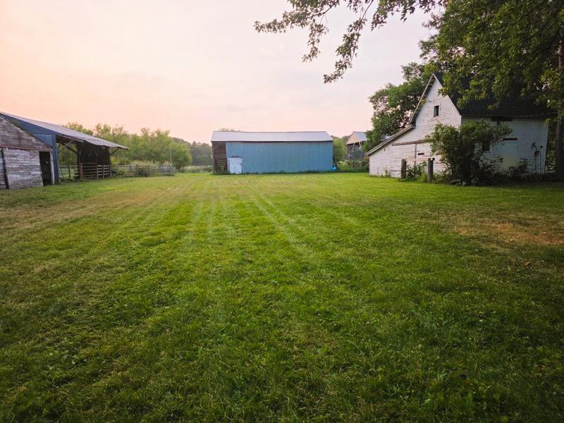 main property photo 11