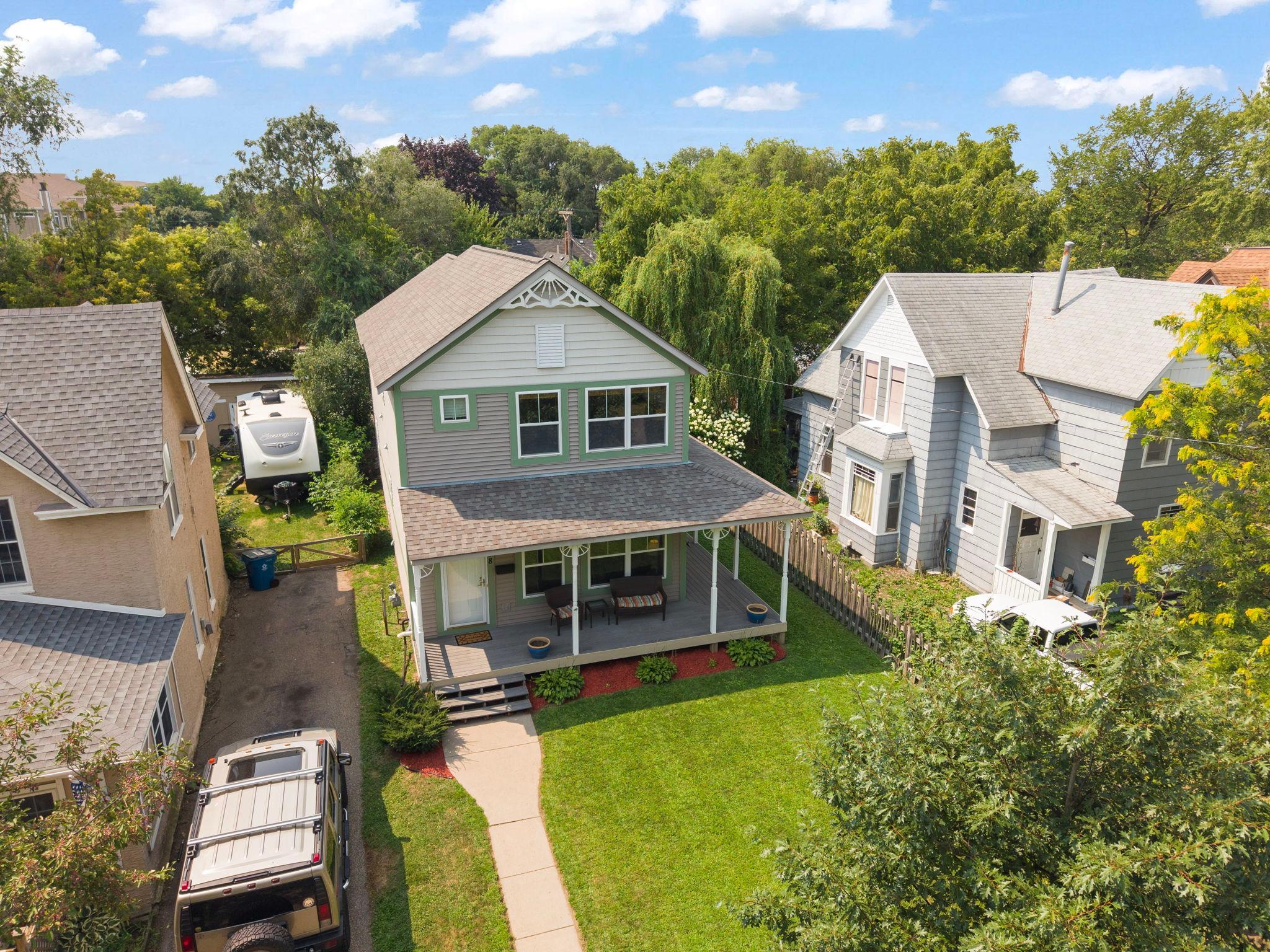 main property photo 41