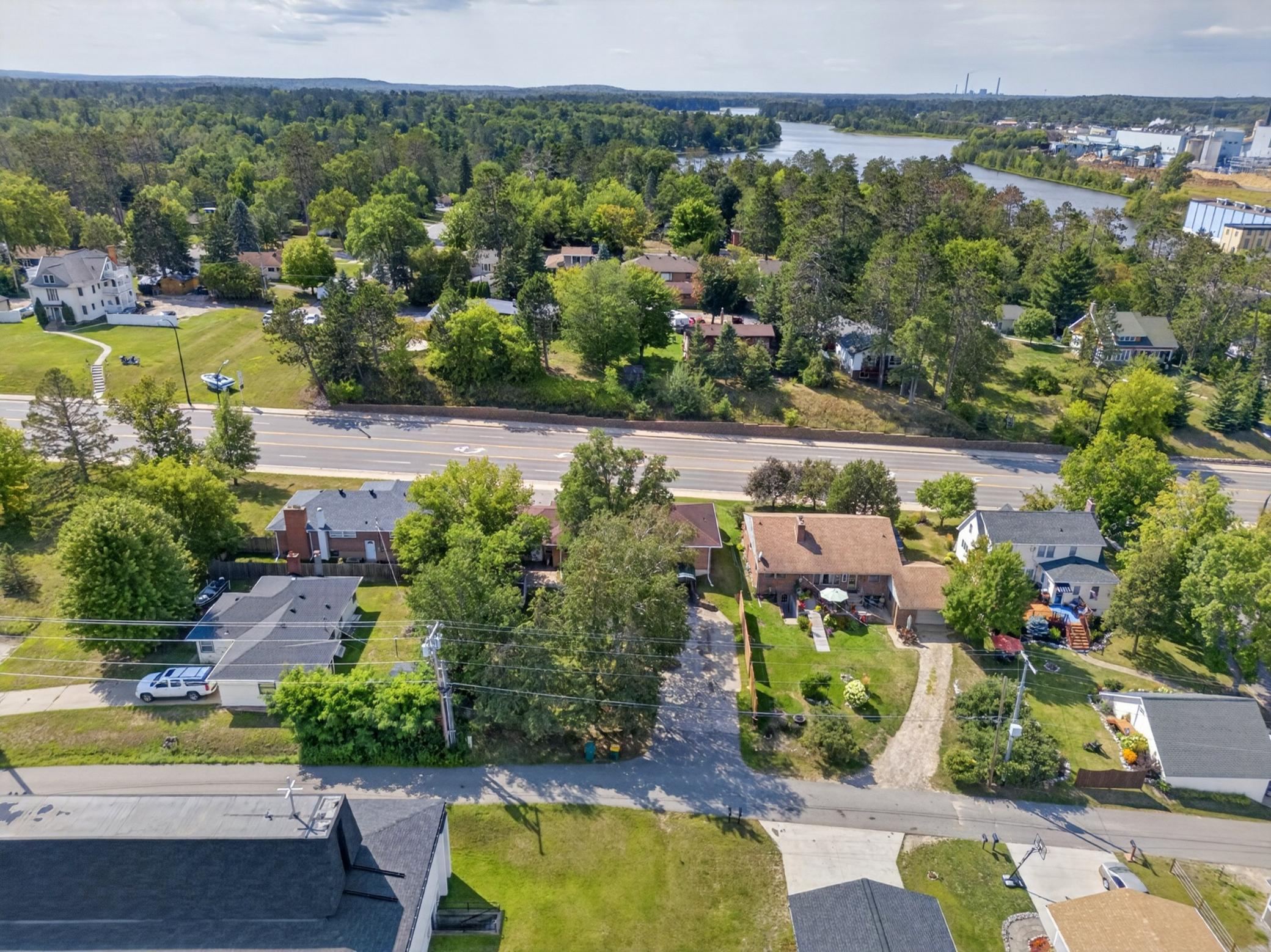 main property photo 51