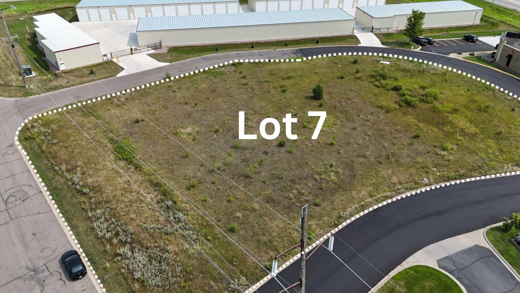 main property photo 12