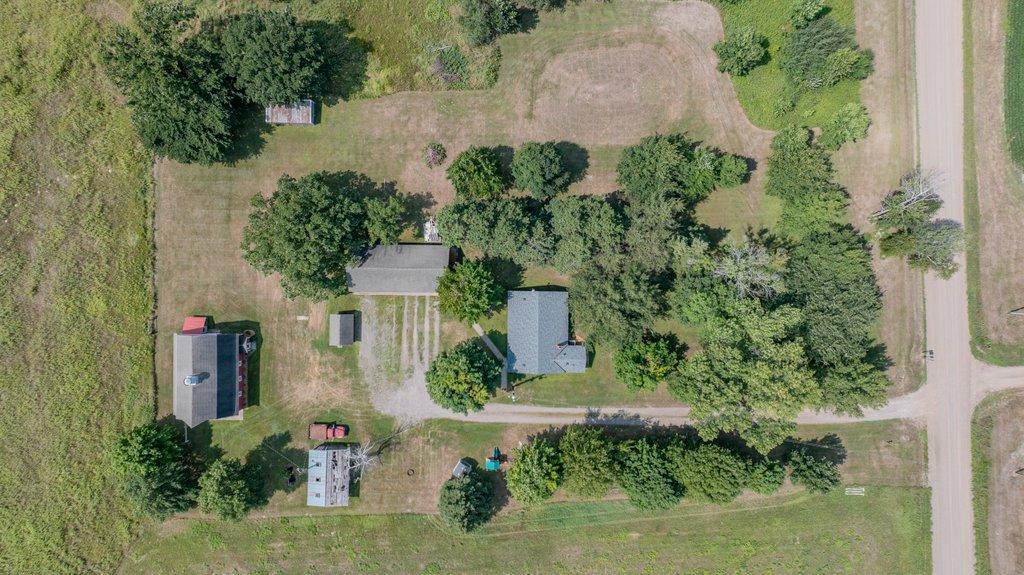 main property photo 43