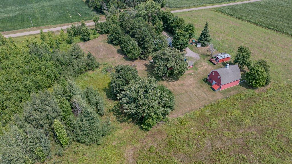 main property photo 49