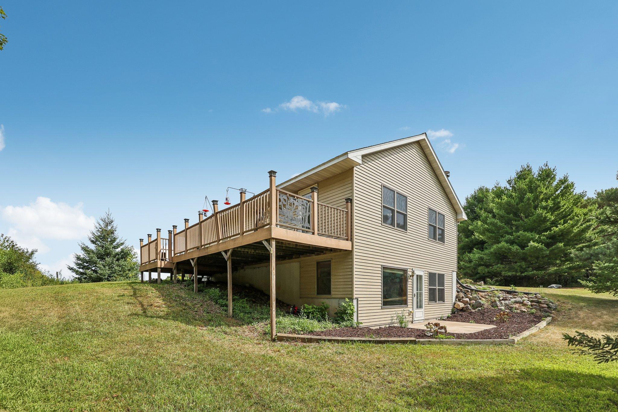 main property photo 39