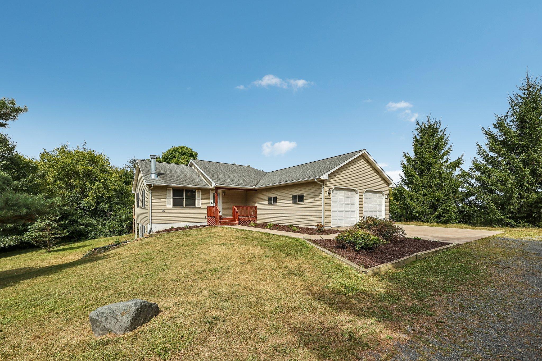 main property photo 7