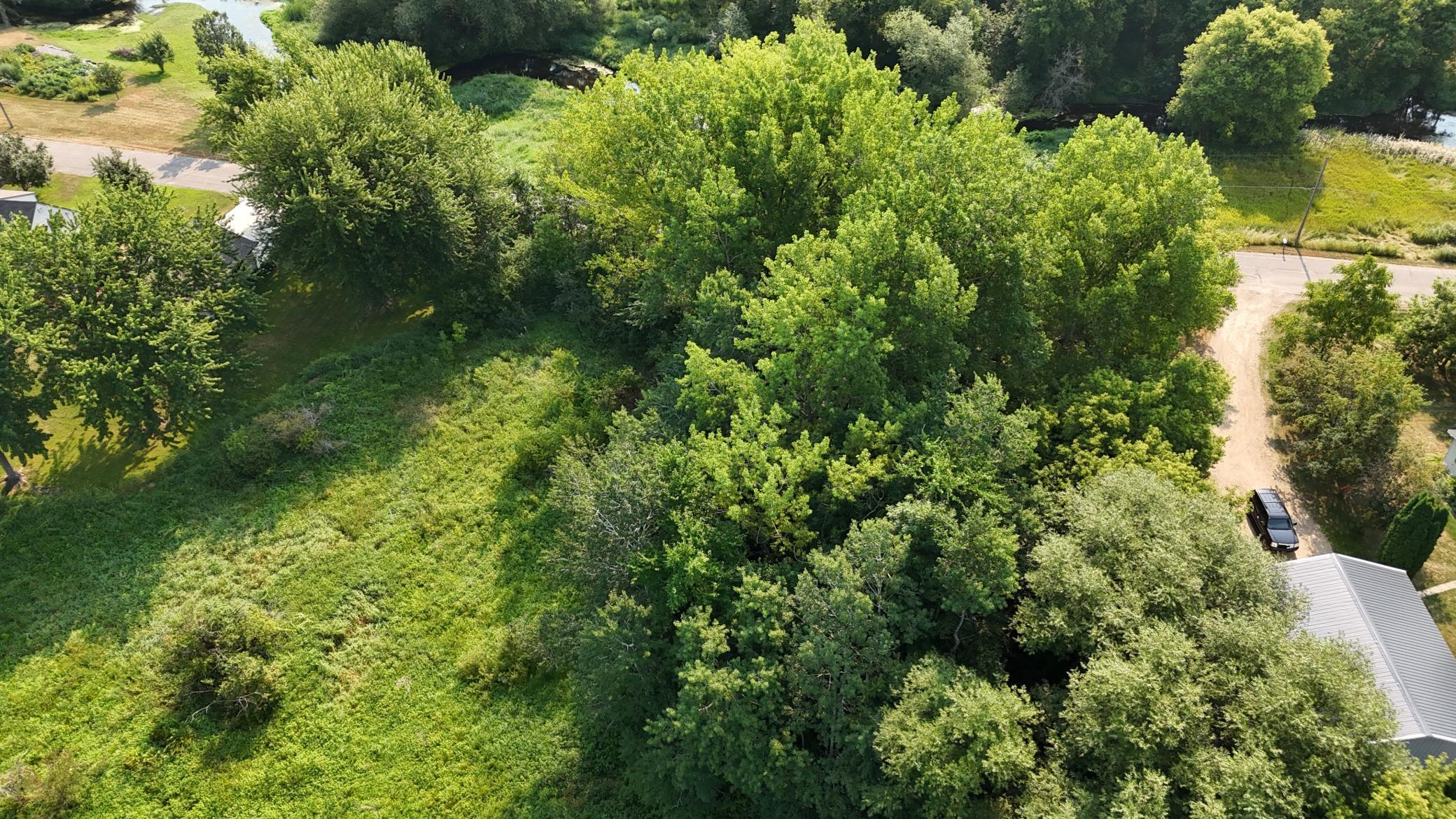 main property photo 7