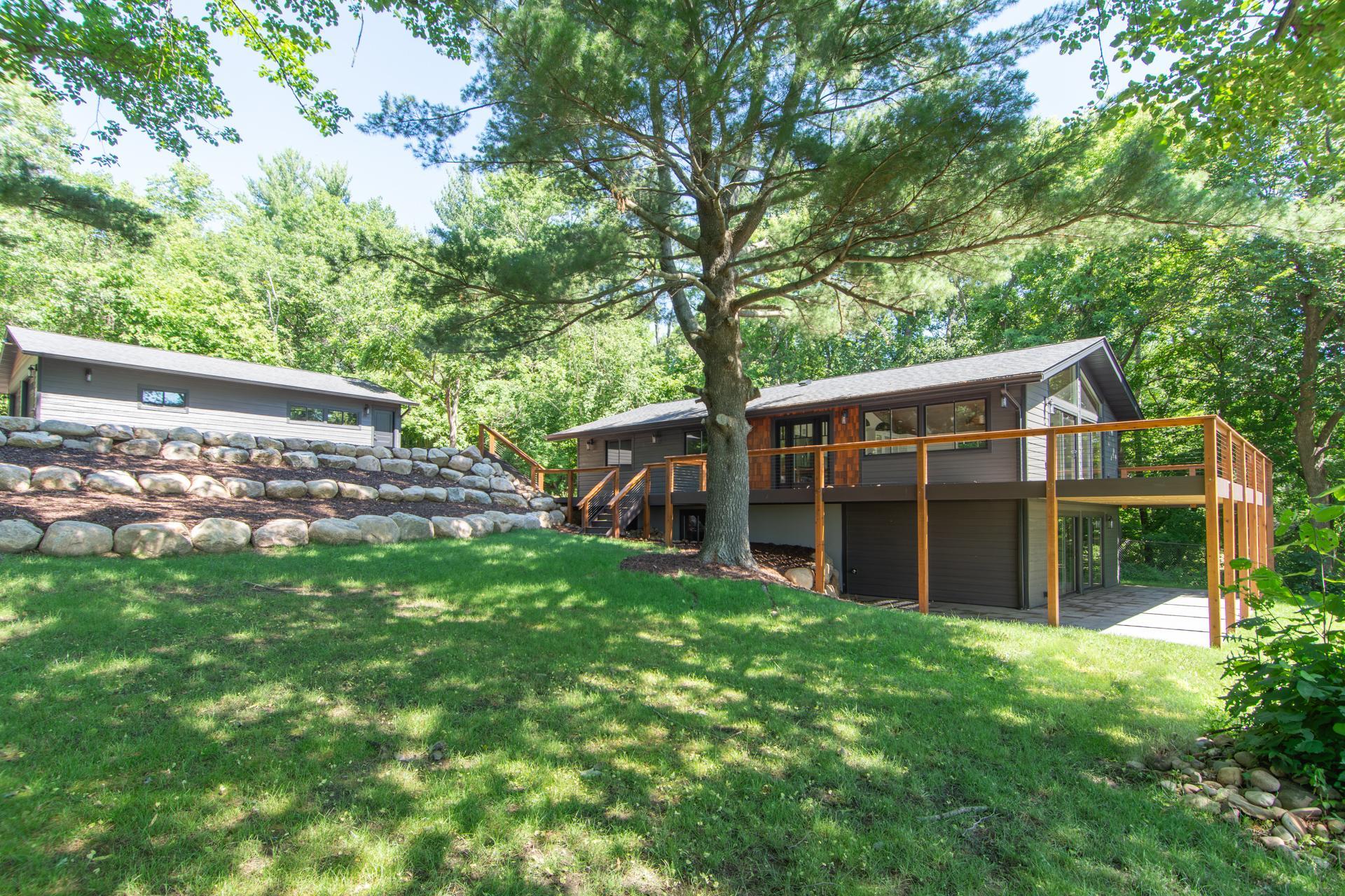 main property photo 76