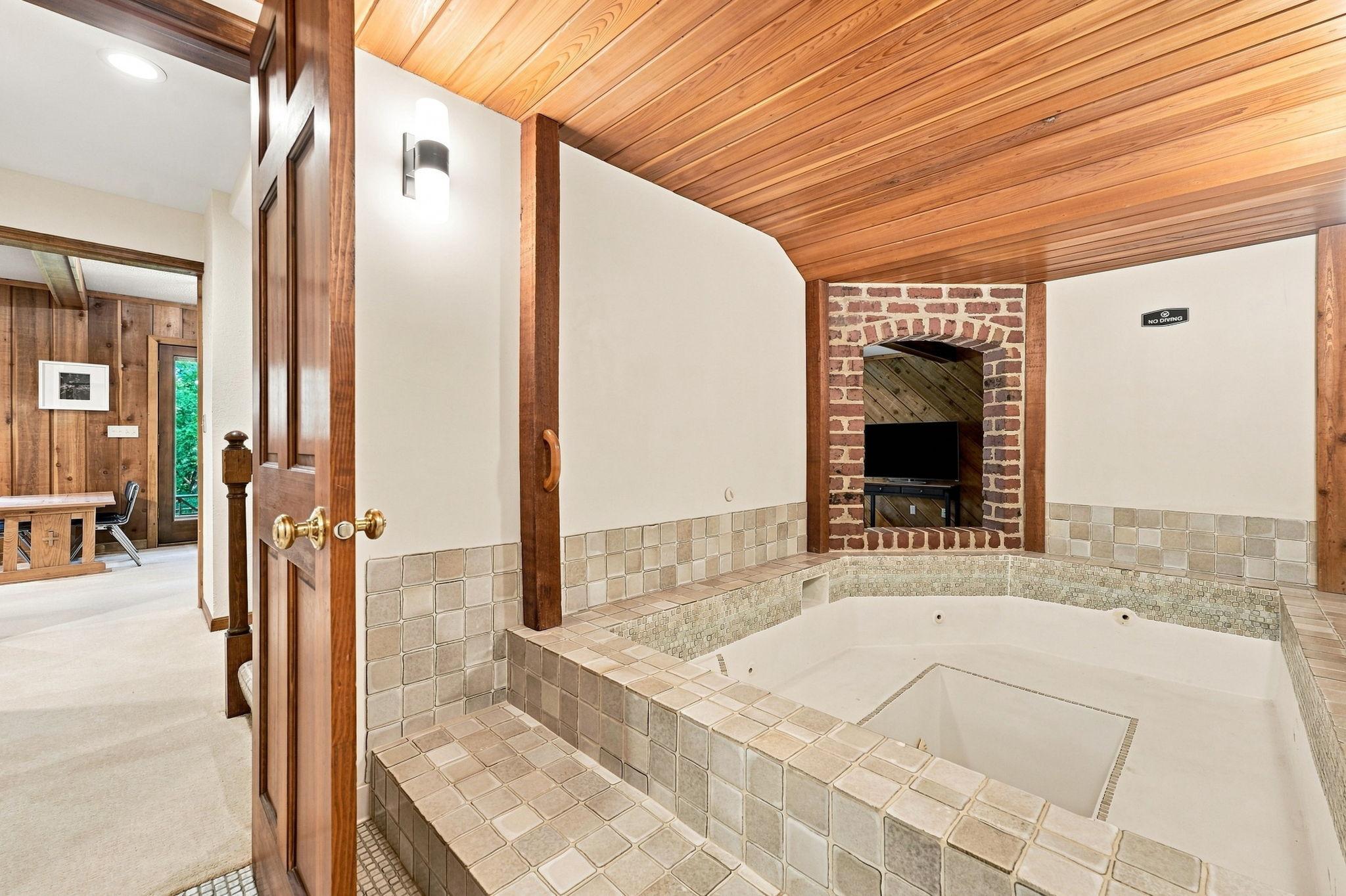 main property photo 54