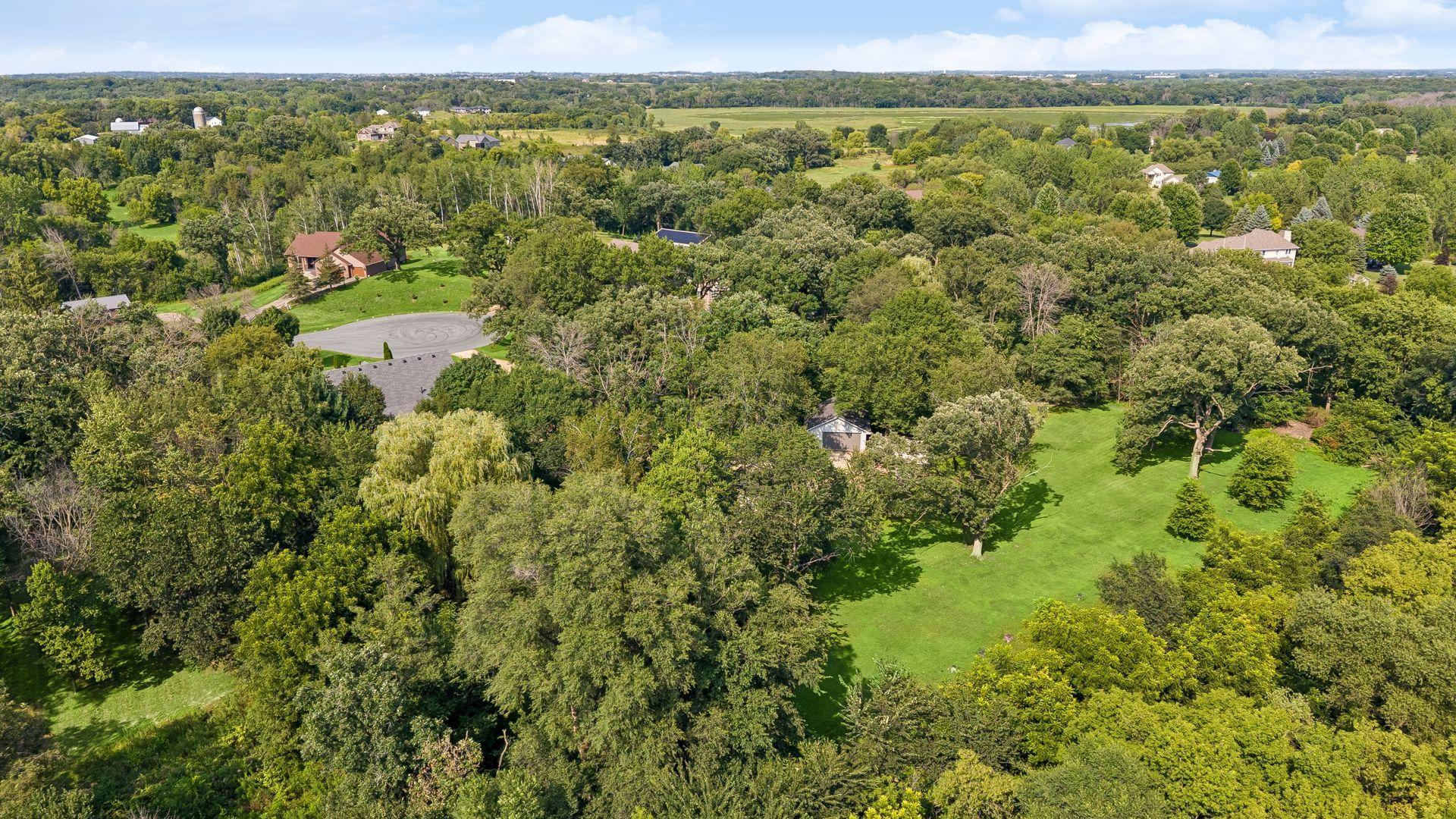 main property photo 11