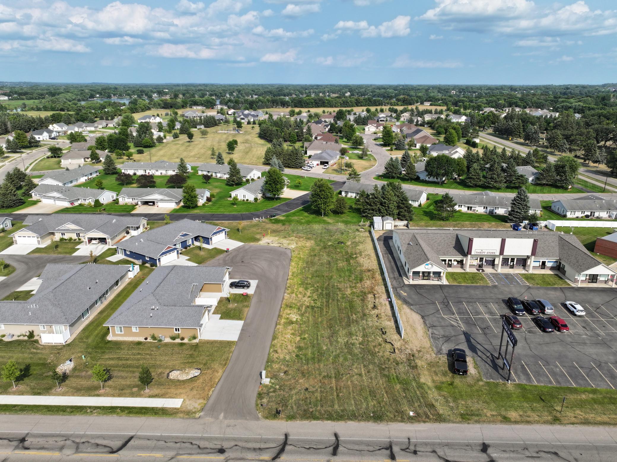 main property photo 4
