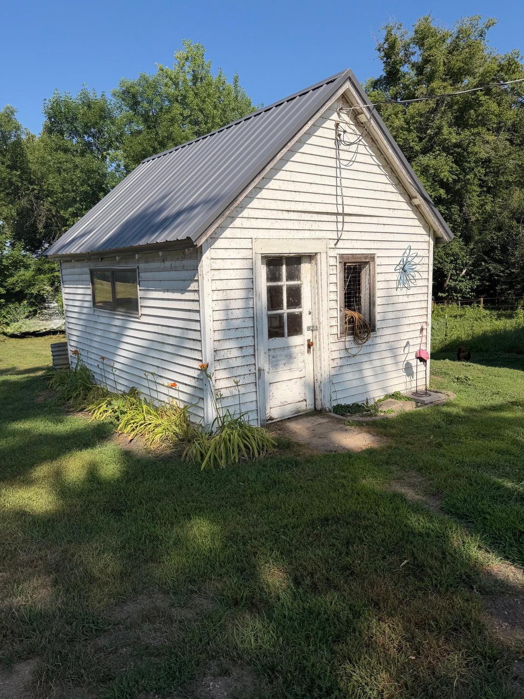 main property photo 21