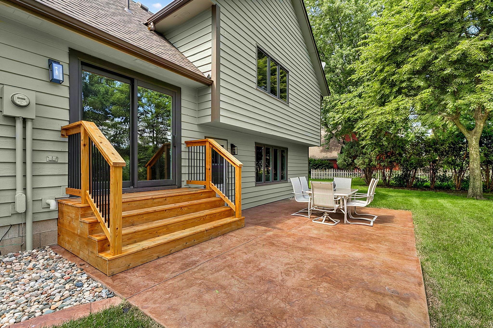 main property photo 43