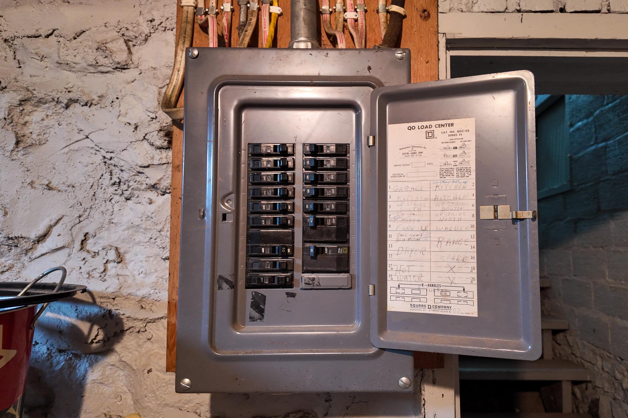 main property photo 16