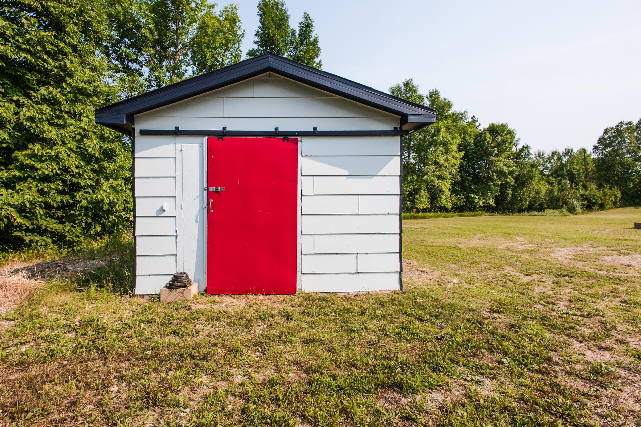 main property photo 42