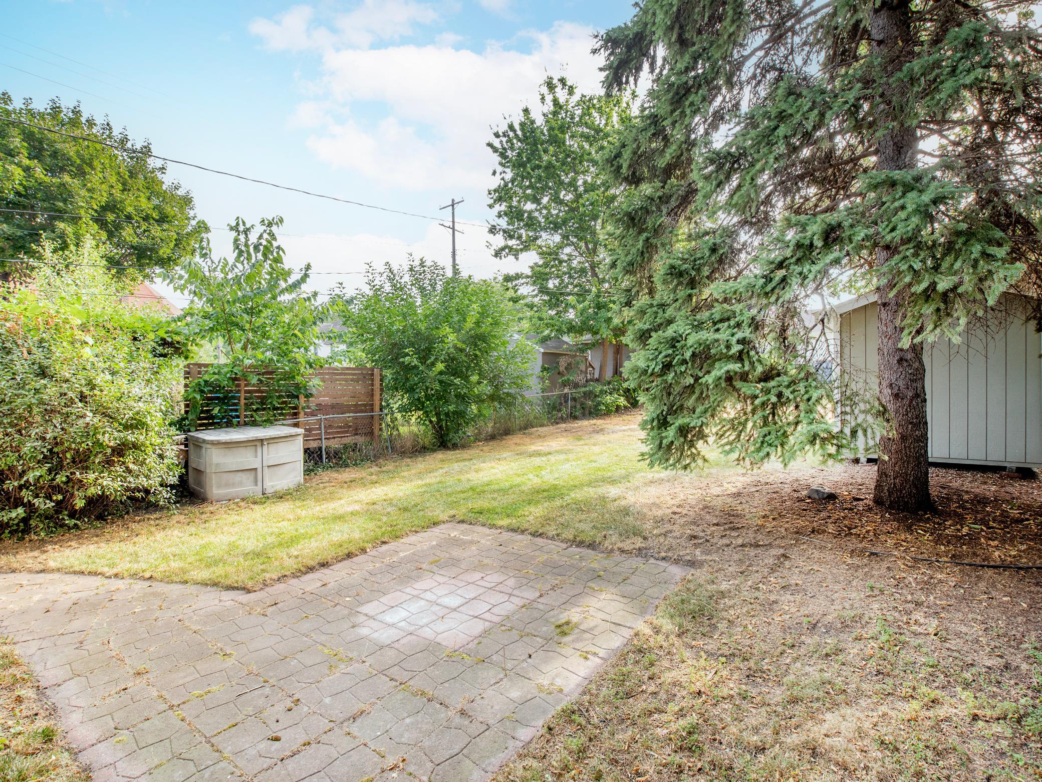 main property photo 27