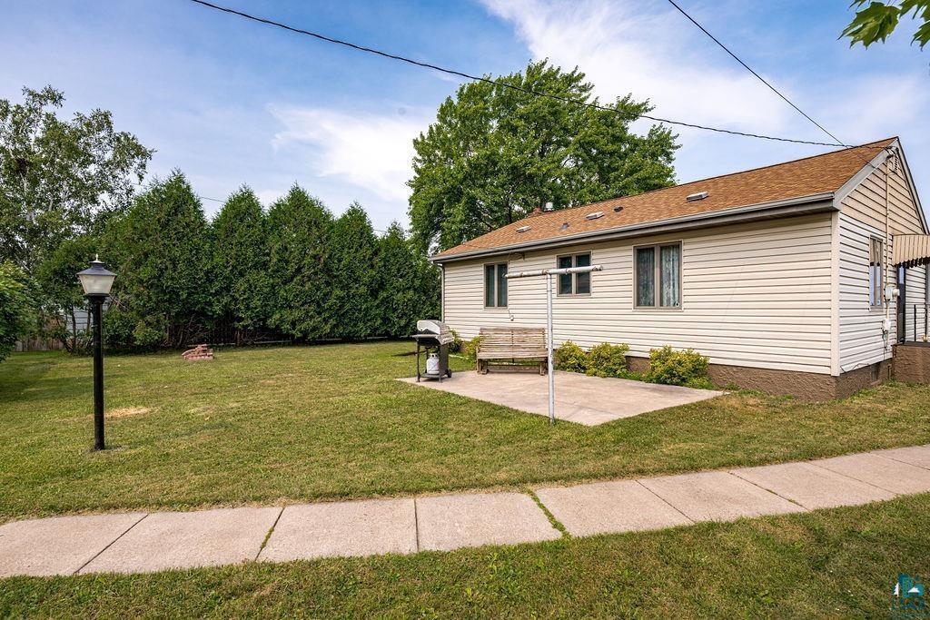 main property photo 26