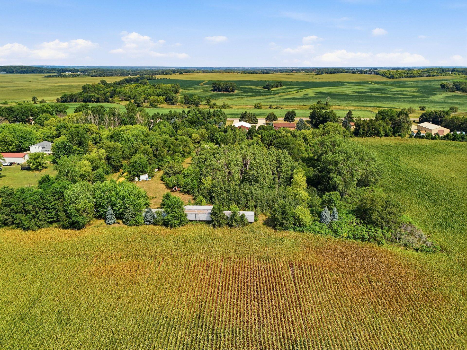 main property photo 11
