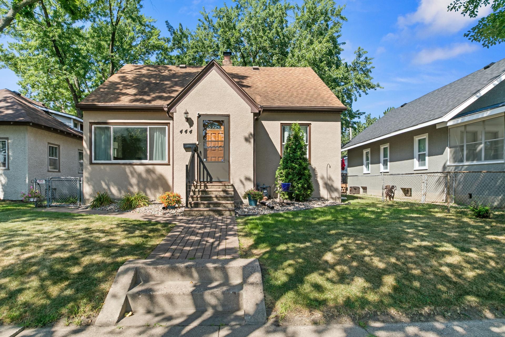 main property photo 16