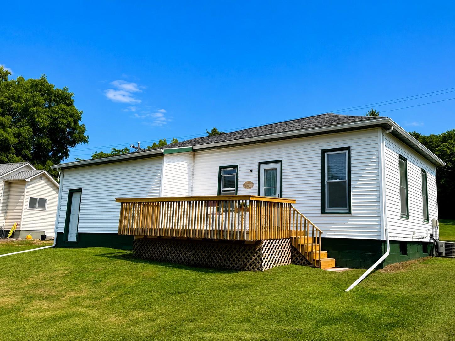 main property photo 19