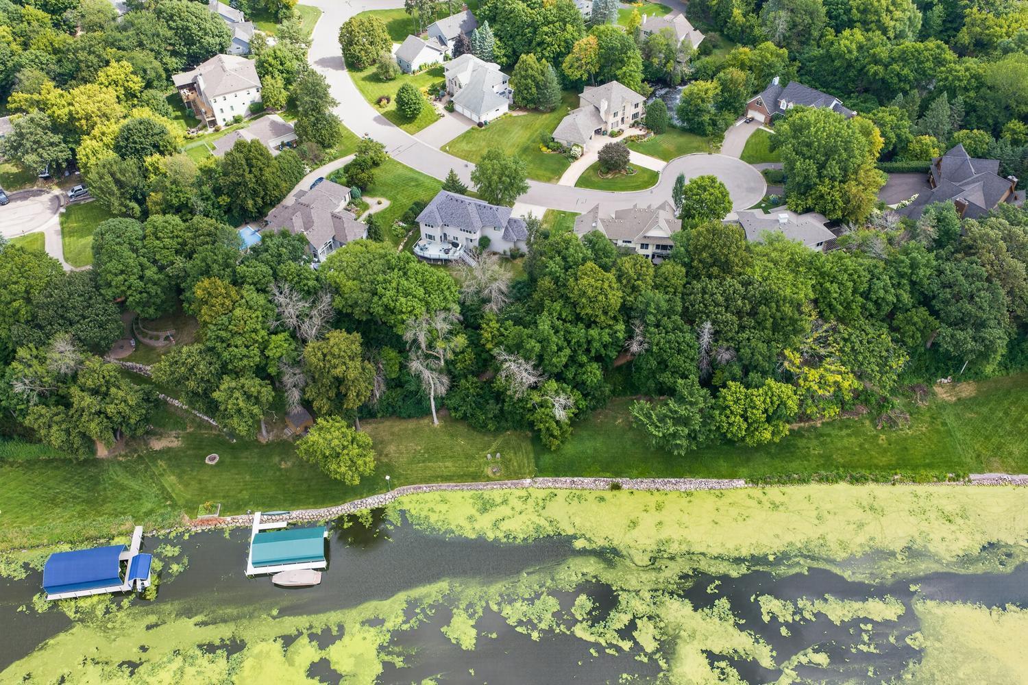 main property photo 43