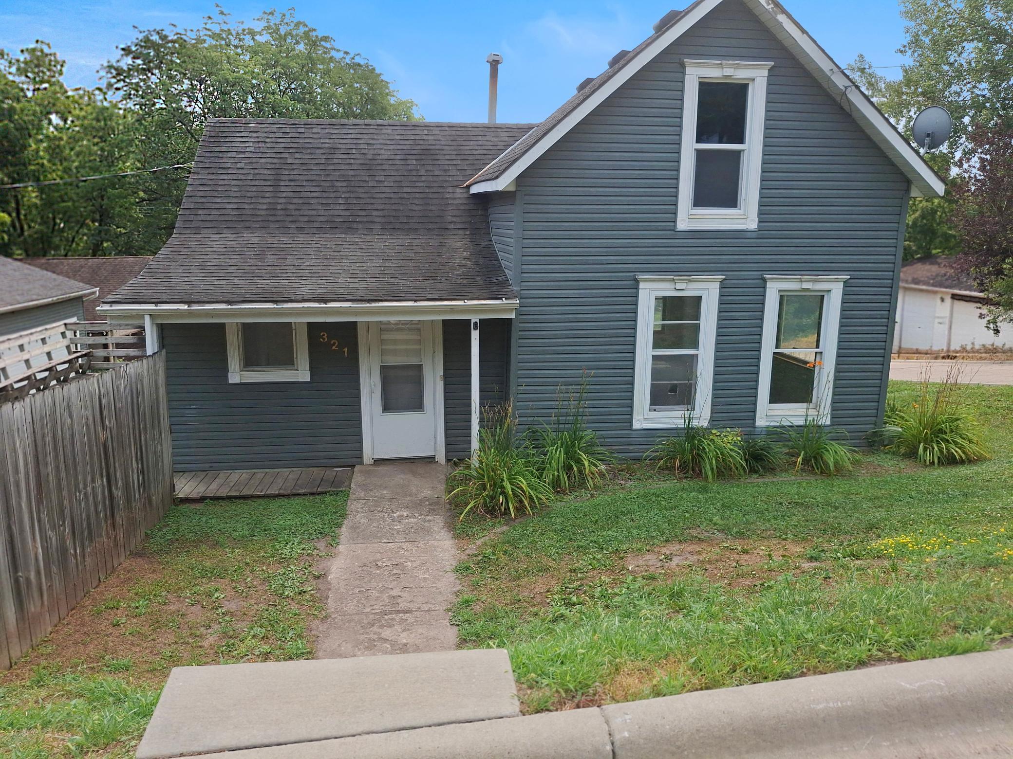 main property photo 1