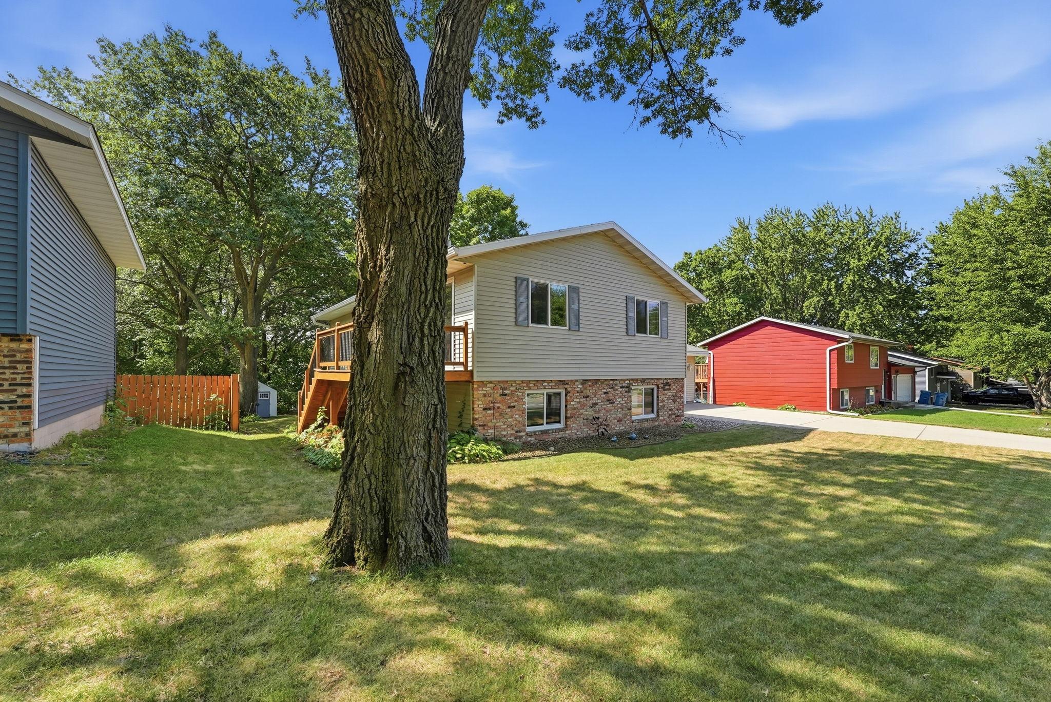 main property photo 37