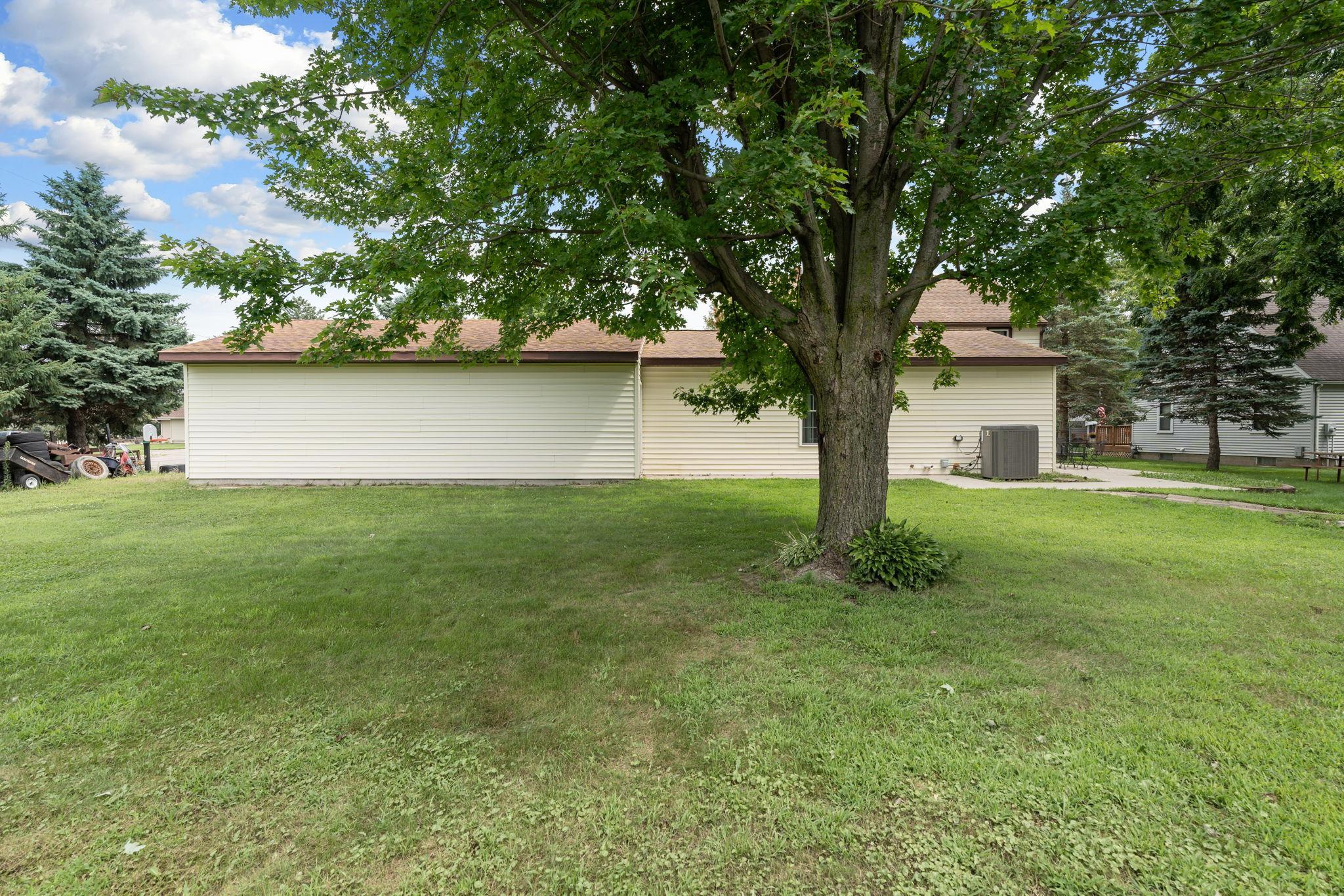 main property photo 54